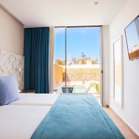 Cordial Santa Agueda & Perchel Club Semesterbostad