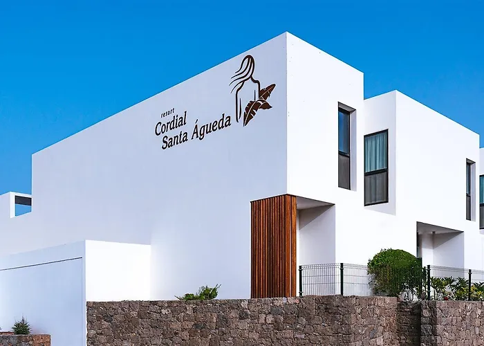 Cordial Santa águeda Сasa de vacaciones *